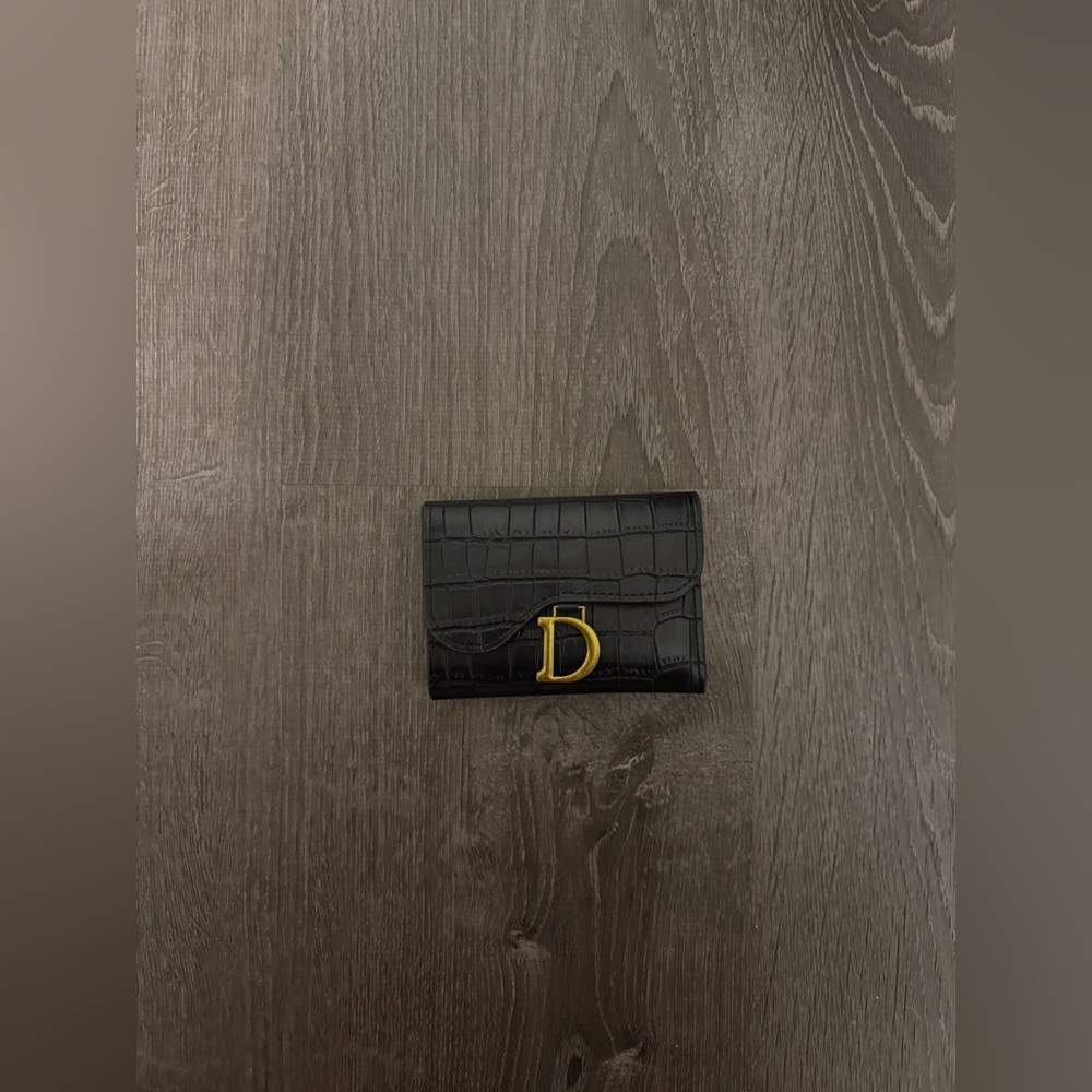 Woman’s wallet